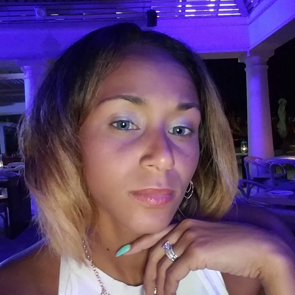 Meet your Posher, Chris - Picture 3 of 6